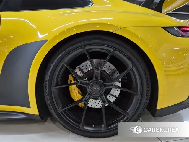 Porsche 911(992) id 3473243 из Кореи 16