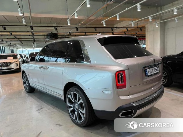 Rolls-Royce Cullinan id 3823843 из Кореи 13
