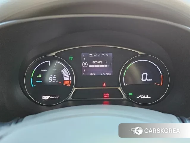 Kia Soul EV id 3574173 из Кореи 16