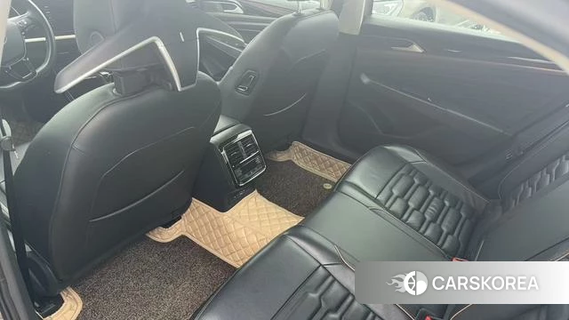 Volkswagen Passat id 3926985 из Китая 7