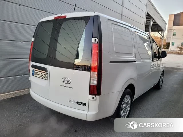 Hyundai Staria id 3522409 из Кореи 16