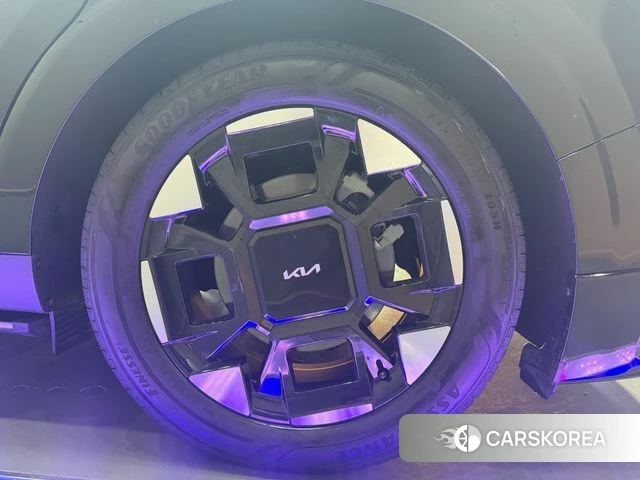 Kia The New Carnival 4th Generation id 4516335 из Кореи 16
