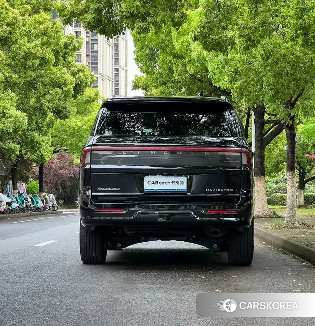 Lincoln Navigator id 4241752 из Китая 23