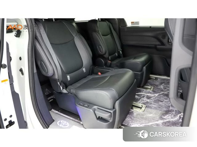 Toyota Grevia id 4272920 из Китая 7