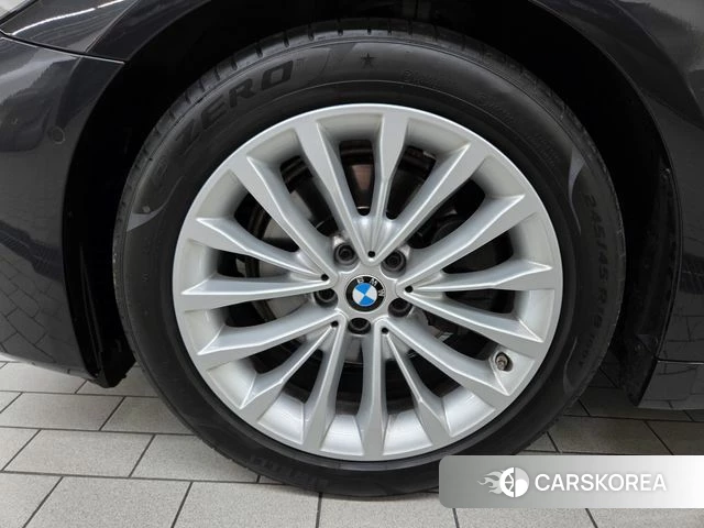 BMW 5 Series (G30) id 4293255 из Кореи 16