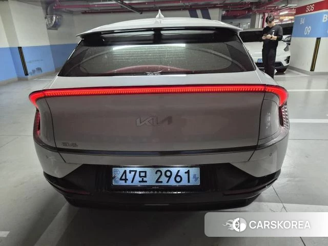 Kia EV6 2022 Белый из Кореи, фото 6