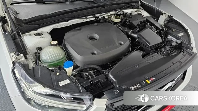 Volvo XC40 id 3297333 из Кореи 16