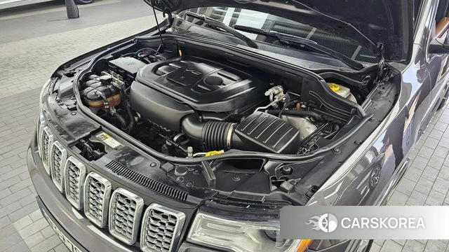 Jeep Grand Cherokee id 3843608 из Кореи 16