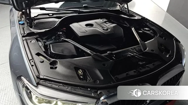 BMW 5 Series (G30) id 3444928 из Кореи 16