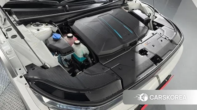 Hyundai Ionic 5 id 3566076 из Кореи 17