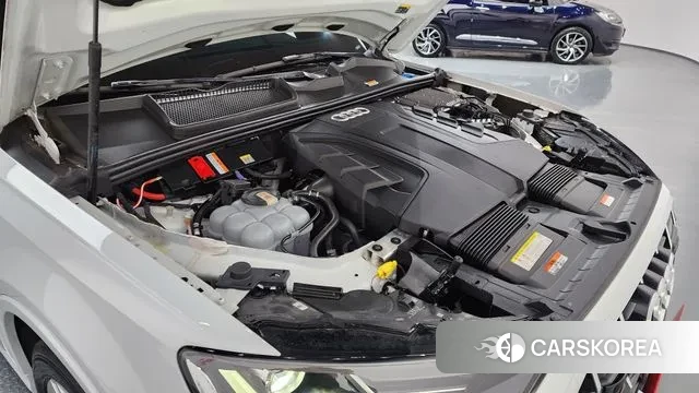 Audi Q7 (4M) id 3535312 из Кореи 16