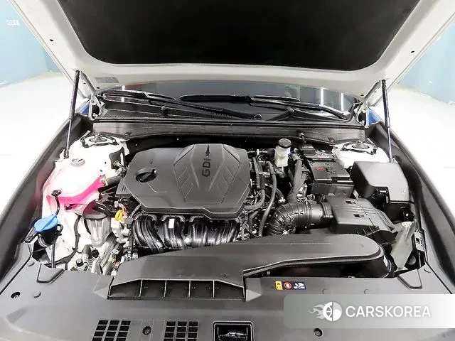 Hyundai Grandeur (GN7) id 3750744 из Кореи 16