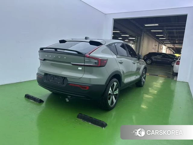 Volvo XC40 EV 2023 Зеленый из Китая, фото 6