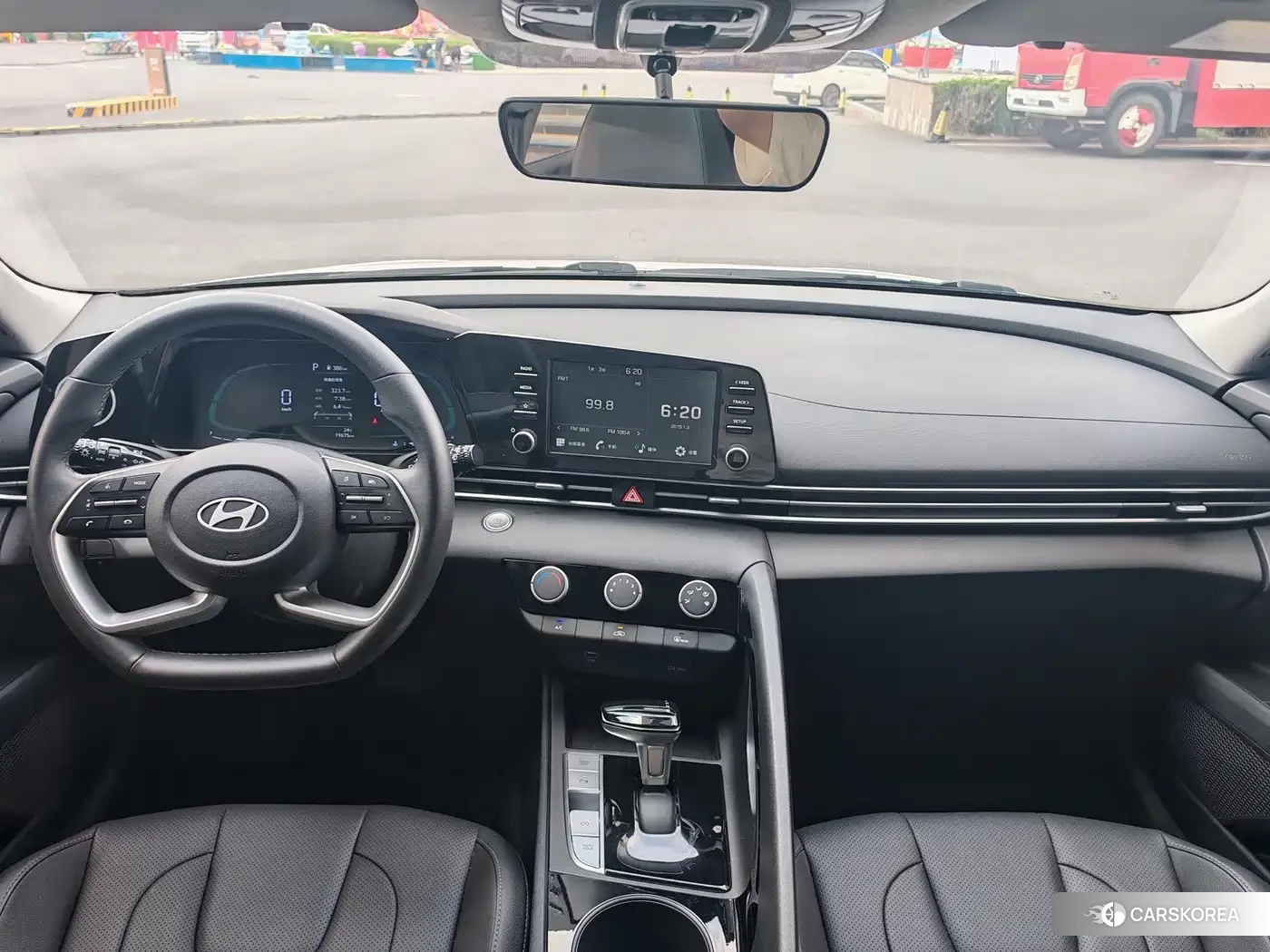 Hyundai Elantra 2024 Белый из Китая, фото 6