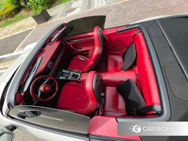 Porsche 911(992) id 4724172 из Кореи 8