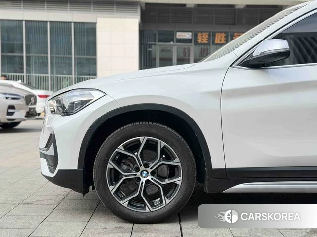BMW X1 id 4257906 из Китая 15