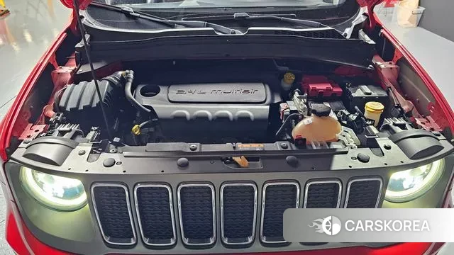 Jeep Renegade id 3044303 из Кореи 16