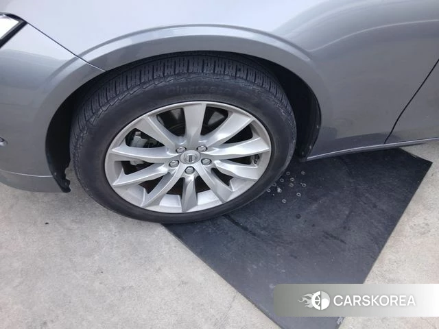 Volvo S90 id 3955827 из Кореи 14