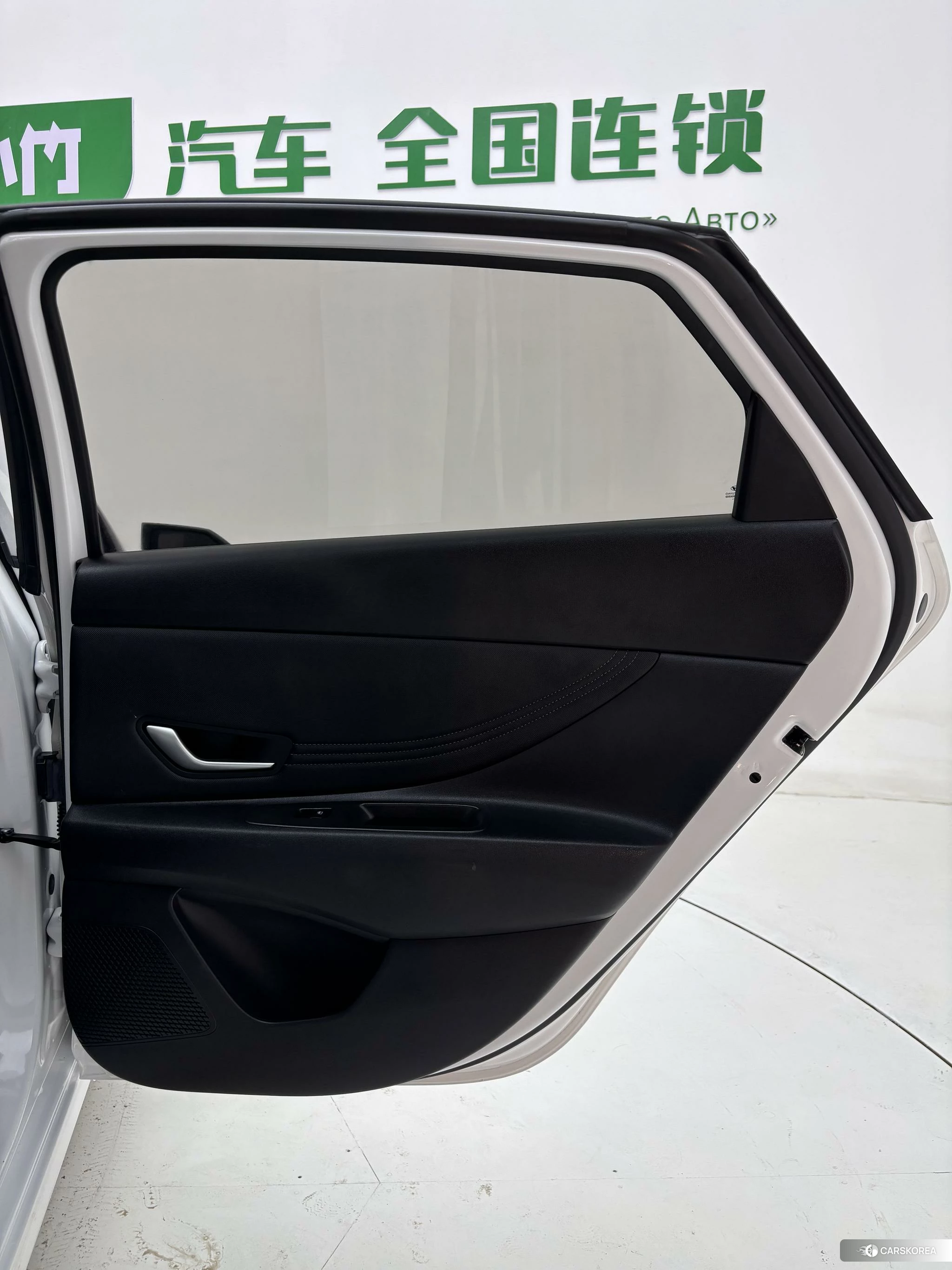 Hyundai Elantra id 4512884 из Китая 24