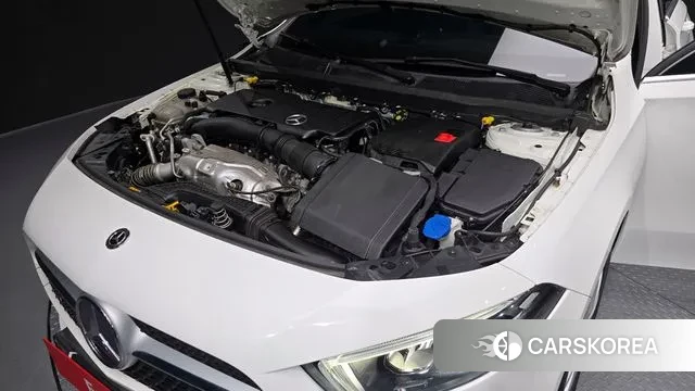 Mercedes-Benz A-Class W177 id 3607947 из Кореи 16