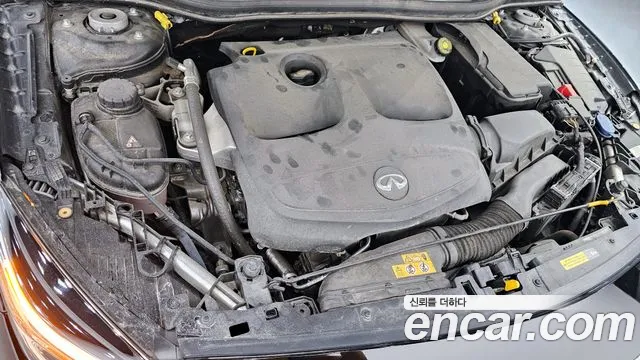 Infiniti Q30 id 2687649 из Кореи 16