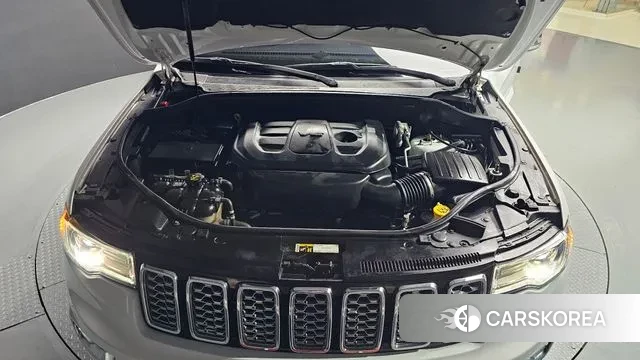 Jeep Grand Cherokee id 3368504 из Кореи 16