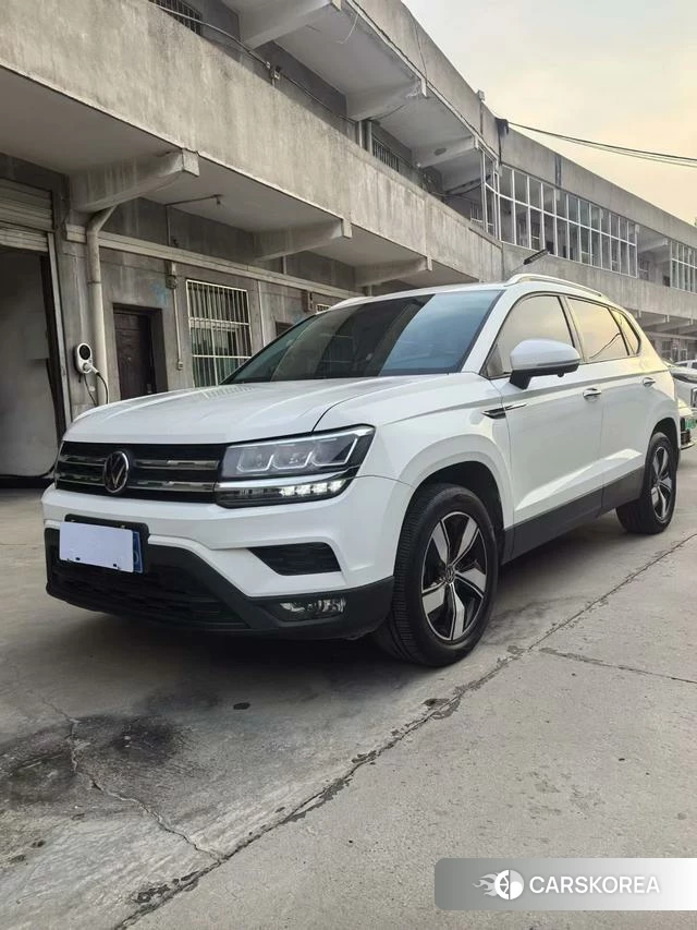 Volkswagen Tuyue 2022 Белый из Китая, фото 6