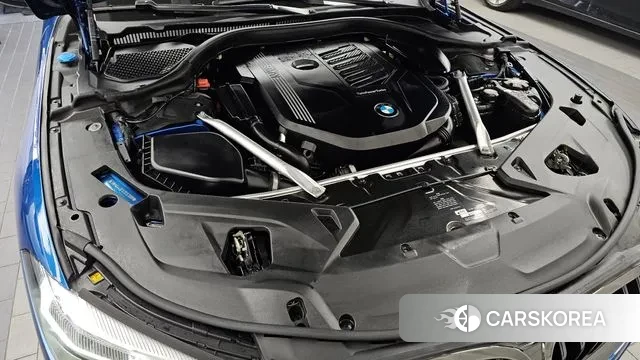 BMW 8 Series (G15) id 3390830 из Кореи 16