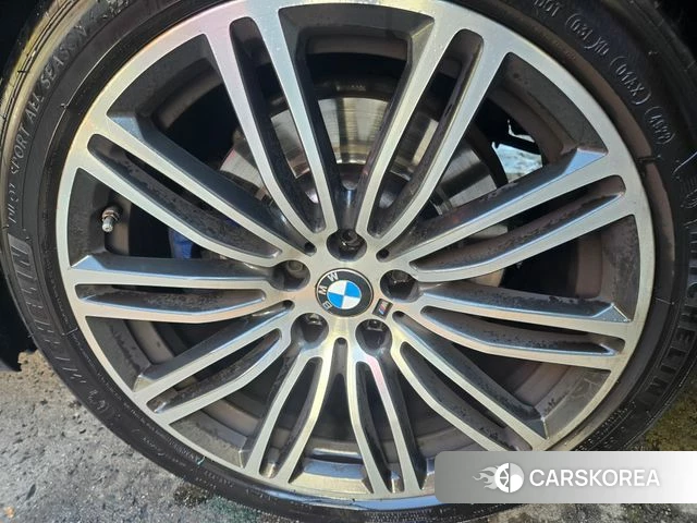 BMW 5 Series (G30) 2018 Серый из Кореи, фото 6