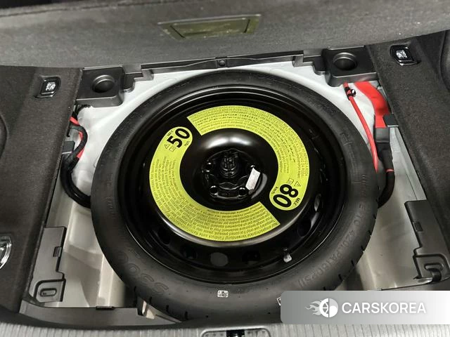 Audi A4L id 4254201 из Китая 27
