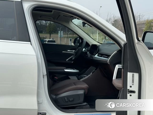 BMW X1 id 4277505 из Китая 14