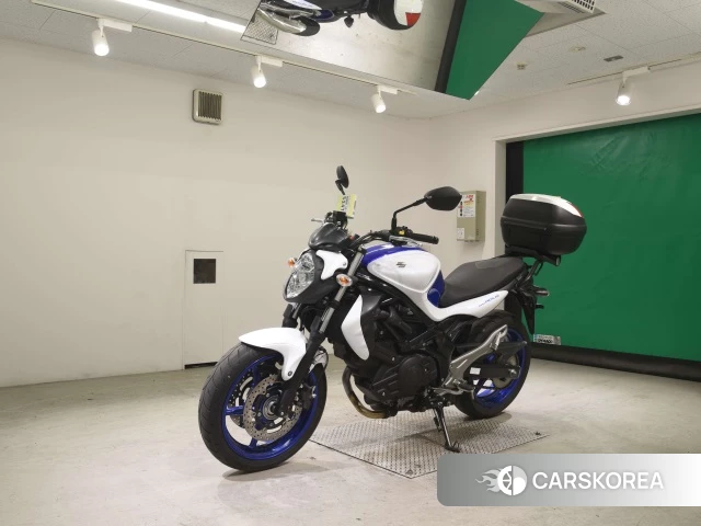 Проданный Suzuki GLADIUS 400 2014 из Японии, фото 4