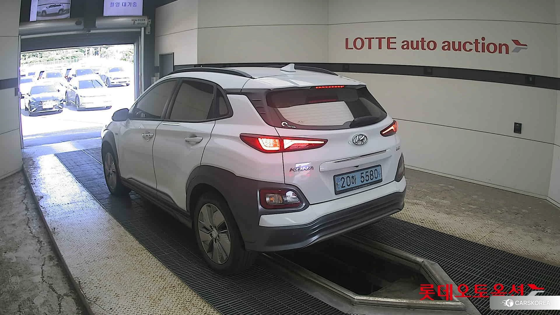 Hyundai KONA Electric id 4679282 из Кореи 32