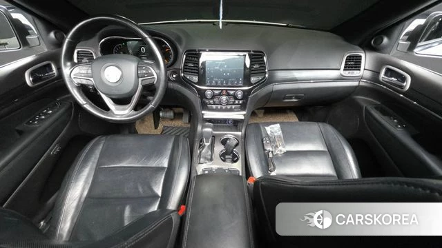 Jeep Grand Cherokee id 4361846 из Кореи 28
