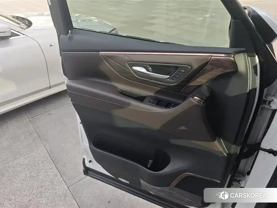 Toyota Alphard id 4547222 из Китая 12