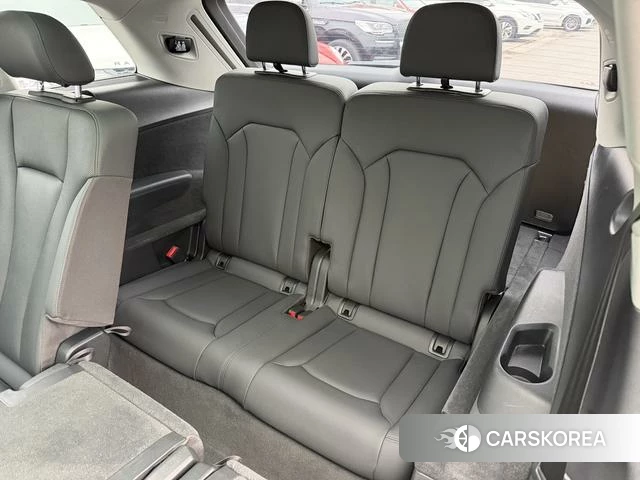 Audi Q7 id 4271821 из Китая 15