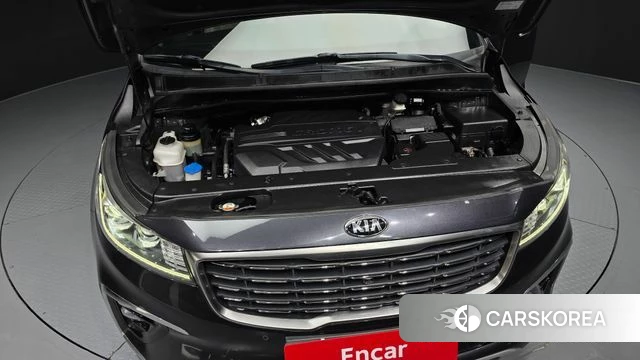 Kia The New Carnival id 4233104 из Кореи 16