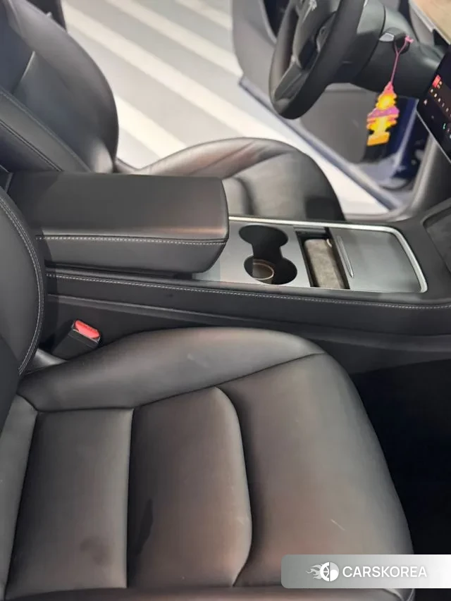 Tesla Model Y id 2890323 из Кореи 16