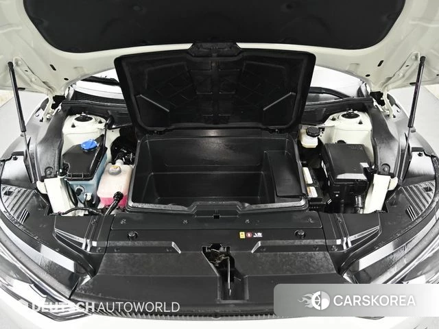 Kia EV6 id 3910031 из Кореи 16