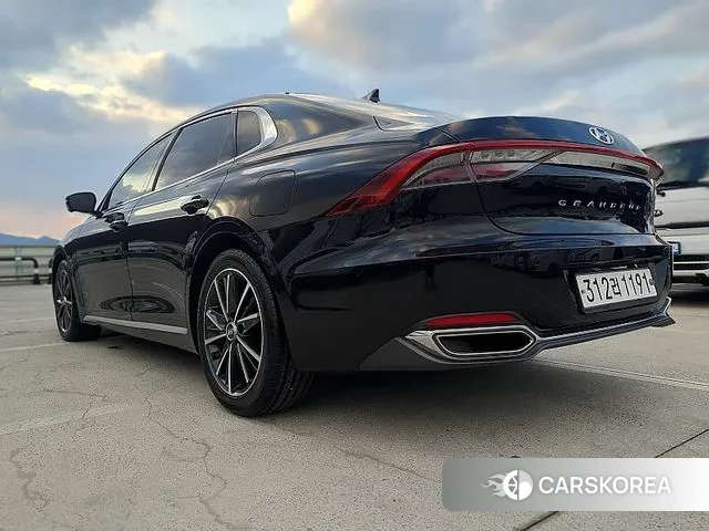 Hyundai The New Grandeur IG id 2902367 из Кореи 16