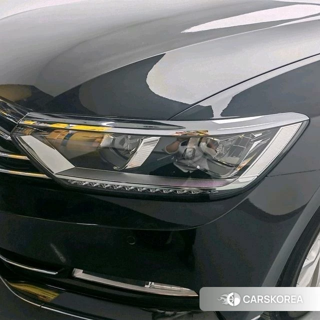 Volkswagen Magotan id 4235885 из Китая 16