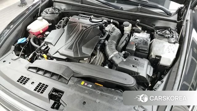 Hyundai Grandeur (GN7) id 3701535 из Кореи 16