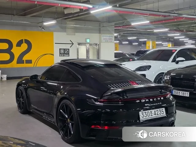 Porsche 911(992) id 3592902 из Кореи 15