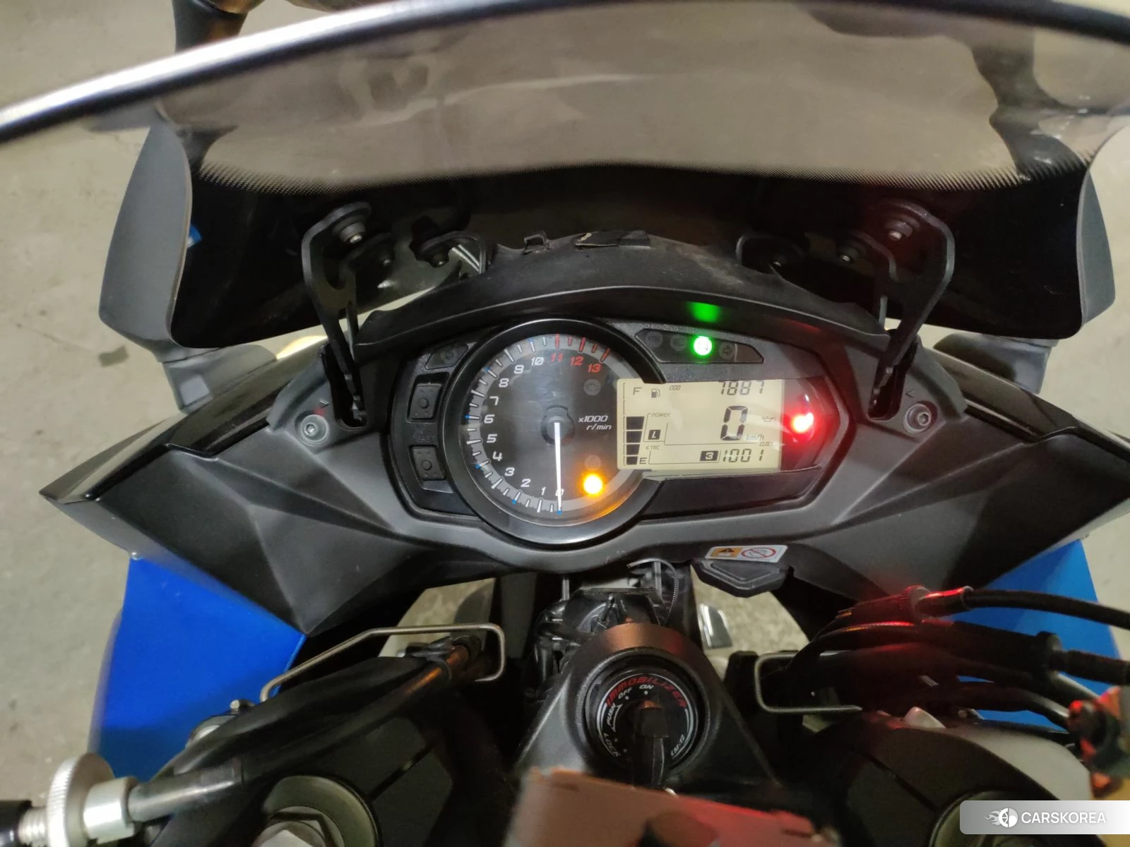 Kawasaki NINJA 1000 id 3947501 из Японии 6