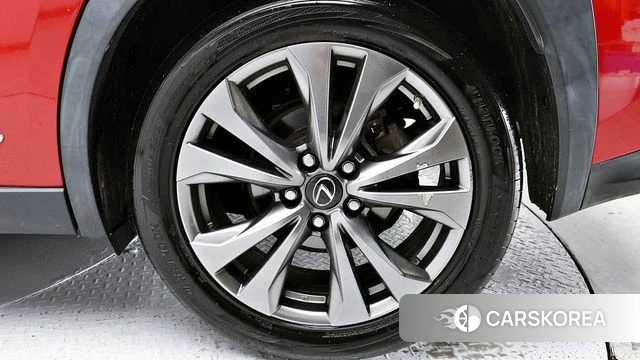 Lexus UX250h id 4317489 из Кореи 16