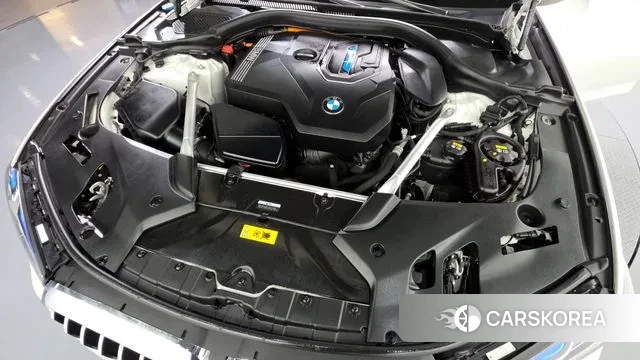 BMW 5 Series (G30) id 3054356 из Кореи 16