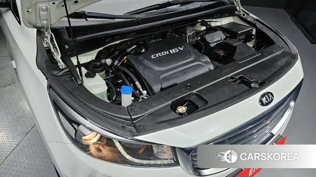 Kia All New Carnival id 3330850 из Кореи 16