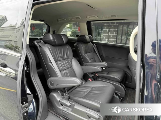 Honda Odyssey id 4314842 из Китая 19