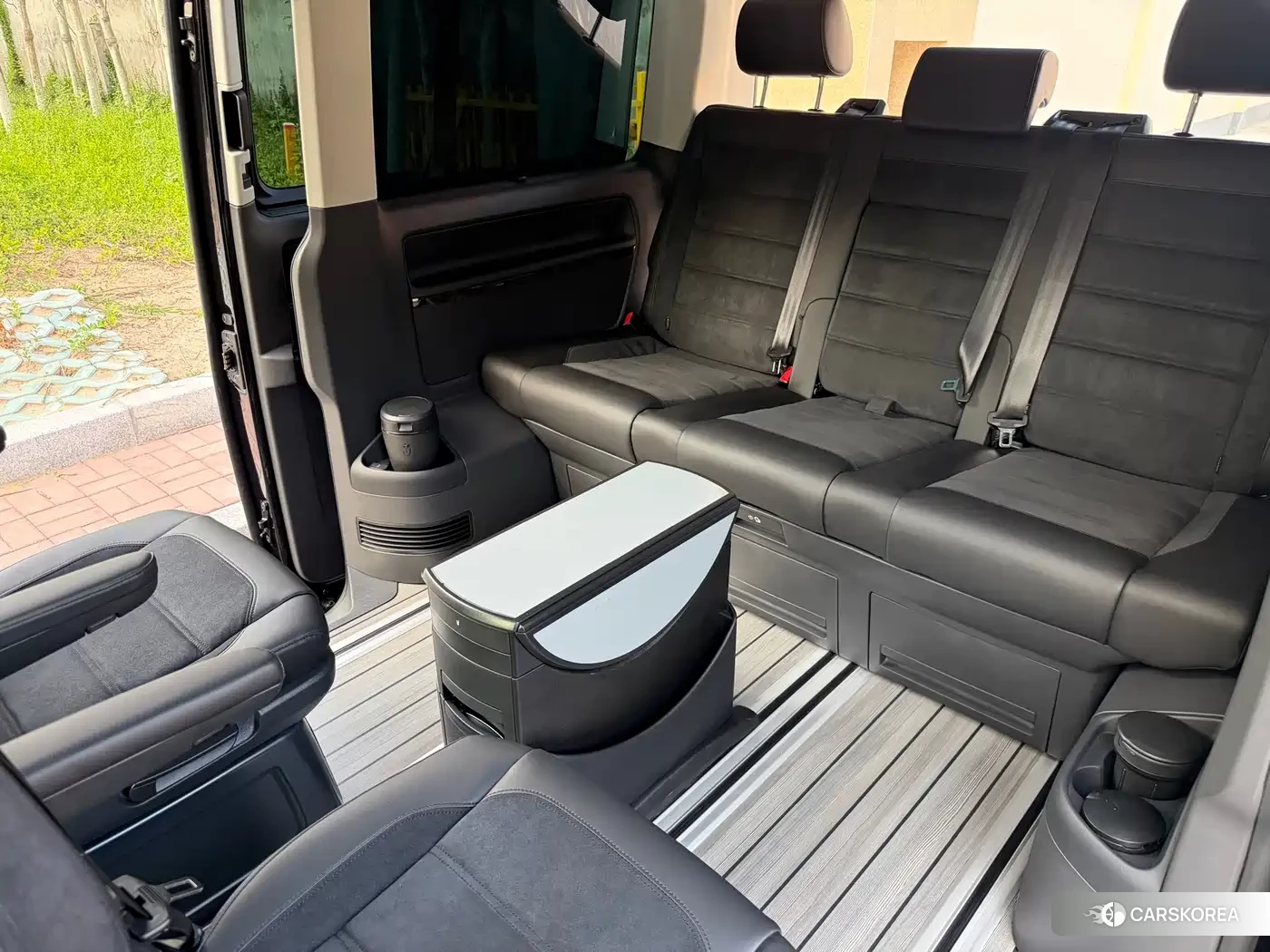 Volkswagen Multivan id 4599576 из Китая 25