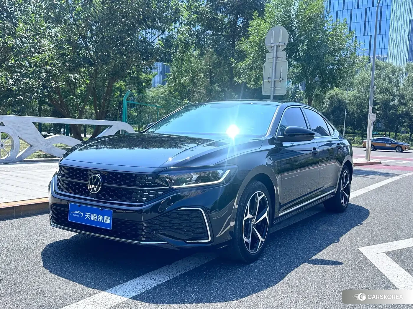 Volkswagen Passat id 4681134 из Китая 15